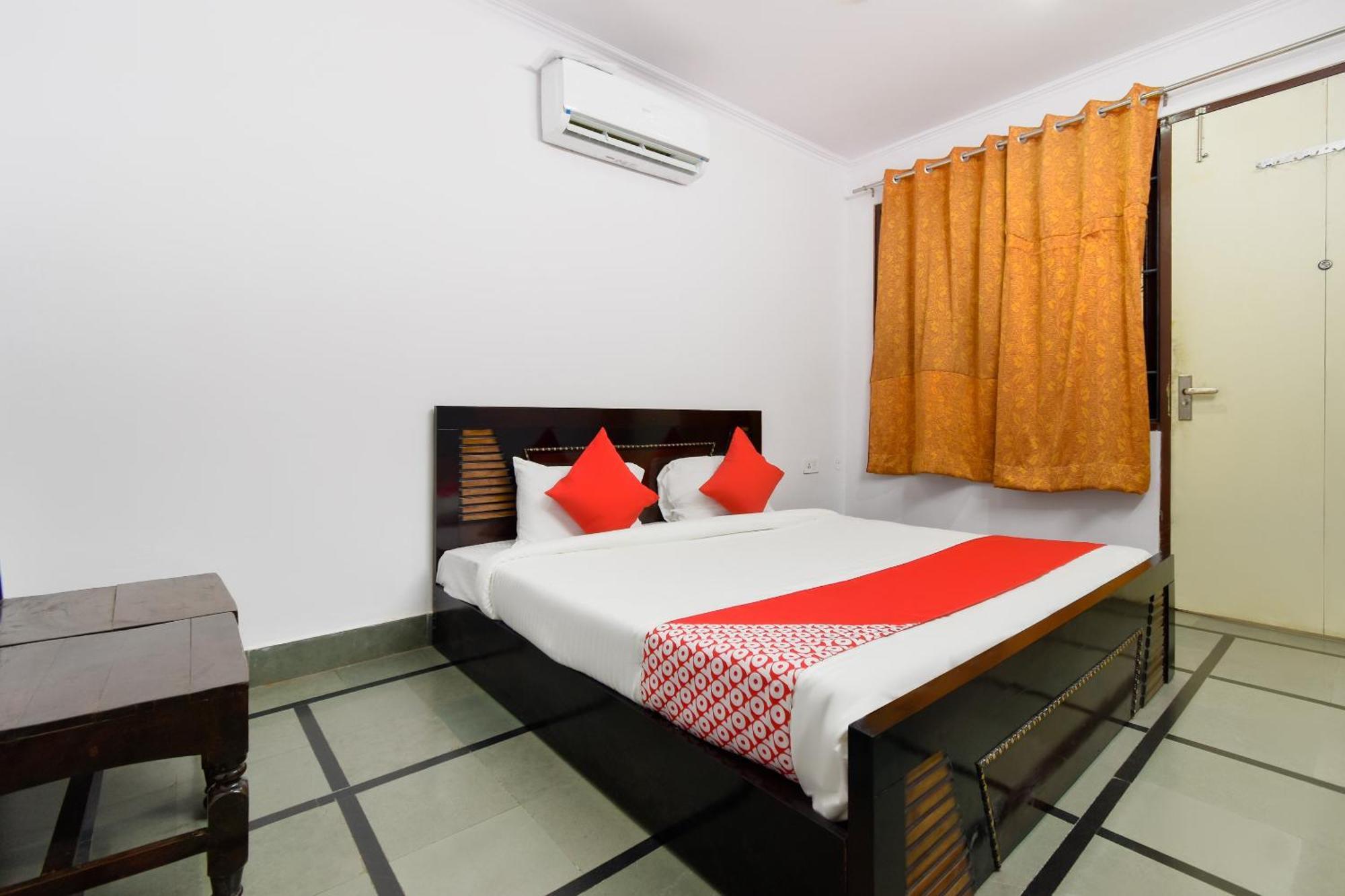 OYO 67790 Hotel Aarush Jhajhar Exterior foto